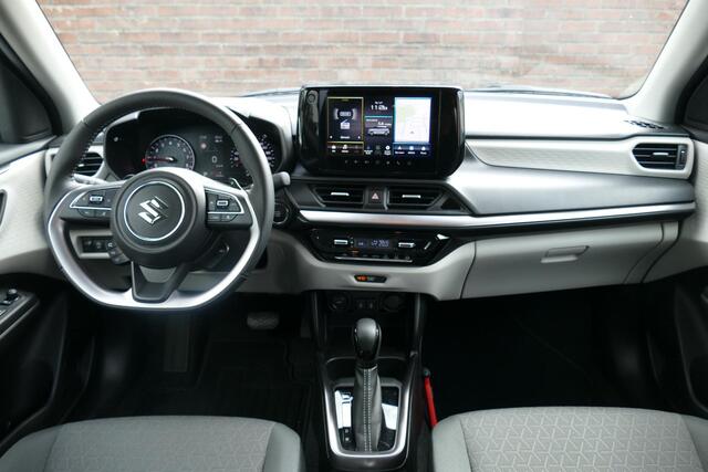Suzuki SWIFT 1.2 Style Smart Hybrid