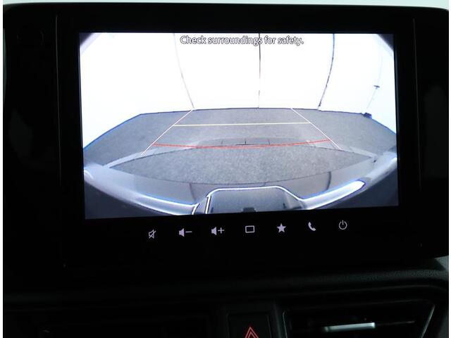 Suzuki SWIFT 1.2 Style Smart Hybrid | Automaat | Climate control | Cruise control adaptive | Navigatie | Camera | Parkeersensoren | Stoelverwarming | Suzuki Safety System |