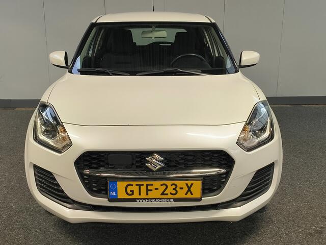 Suzuki SWIFT 1.2 Comfort Smart Hybrid uit 2021 Rijklaar + 12 maanden Bovag-garantie Henk Jongen Auto's in Helmond, al 50 jaar service zoals 't hoort!