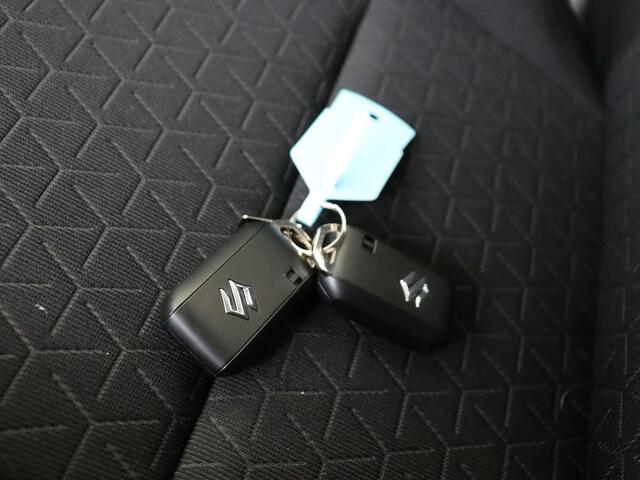 Suzuki SWIFT 1.2 Comfort Smart Hybrid | Apple Carplay Android | Parkeercamera | 6 jaar fabrieksgarantie |