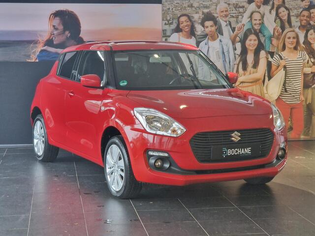 Suzuki SWIFT 1.2 Sportline NAVIGATIE | ACHTERUITRIJCAMERA | LICHTMETALEN VELGEN