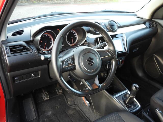 Suzuki SWIFT 1.2i Select NAVI/CAMERA/AIRCO/16"LMV!