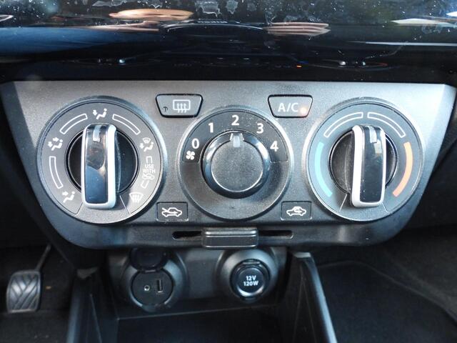 Suzuki SWIFT 1.2i Select NAVI/CAMERA/AIRCO/16"LMV!