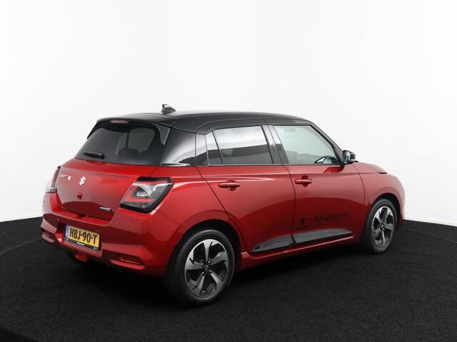 Suzuki SWIFT 1.2 Style Smart Hybrid Rhino Edition | Stoelverwarming | Navigatie | Keyless Entry | Parkeersensoren Achter |