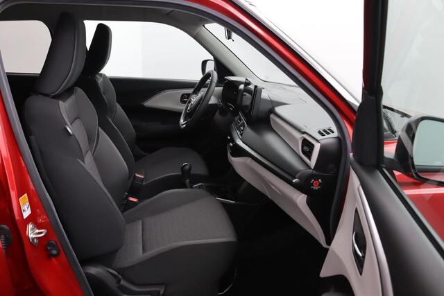 Suzuki SWIFT 1.2 Style Smart Hybrid Rhino Edition | Stoelverwarming | Navigatie | Keyless Entry | Parkeersensoren Achter |