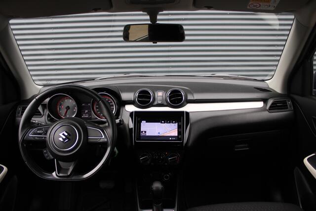 Suzuki SWIFT 1.2 Select Automaat Airco Navigatie Camera Stoelverwarming
