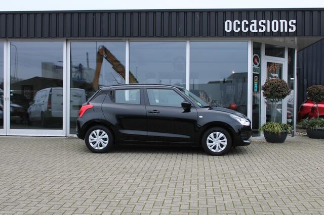 Suzuki SWIFT 1.2 Style Smart Hybr