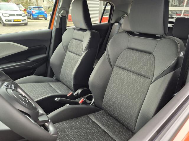 Suzuki SWIFT 1.2 Select Smart Hybrid | Excl. tijdelijke ¤2000 korting | Achteruitrijcamera | Navigate | Carplay Draadloos | Cruise Control | Stoelverwarming voor |