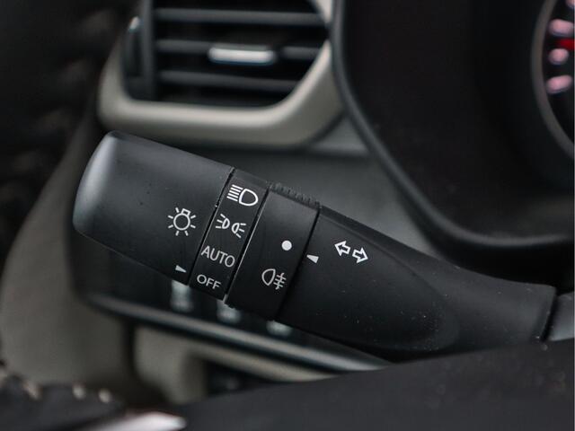 Suzuki SWIFT 1.2 Style Smart Hybrid Direct uit voorraad leverbaar met 6 jaar garantie!