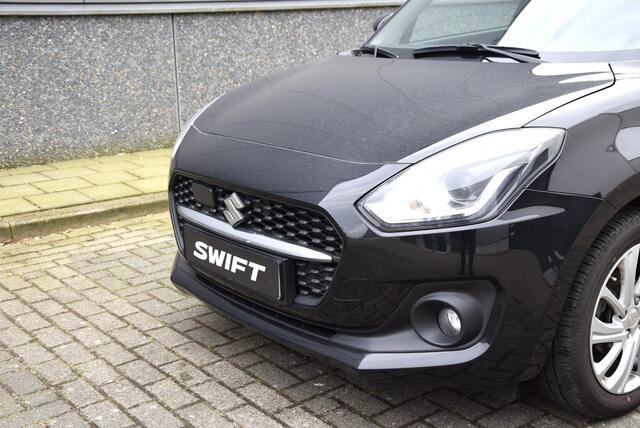 Suzuki SWIFT 1.2 Select Smart Hybrid | Achteruitrijcamera | Parkeersensoren achter | Stoelverwarming |