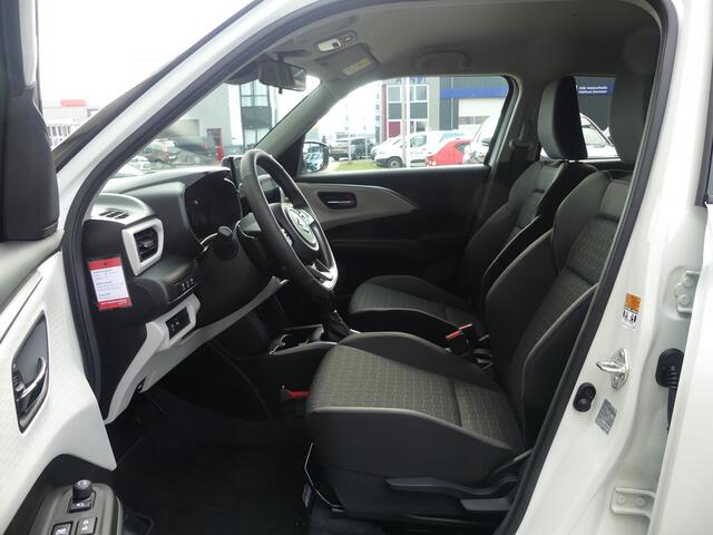 Suzuki SWIFT 1.2 Style Smart Hybrid 6 jaar fabrieksgarantie! Automaat!
