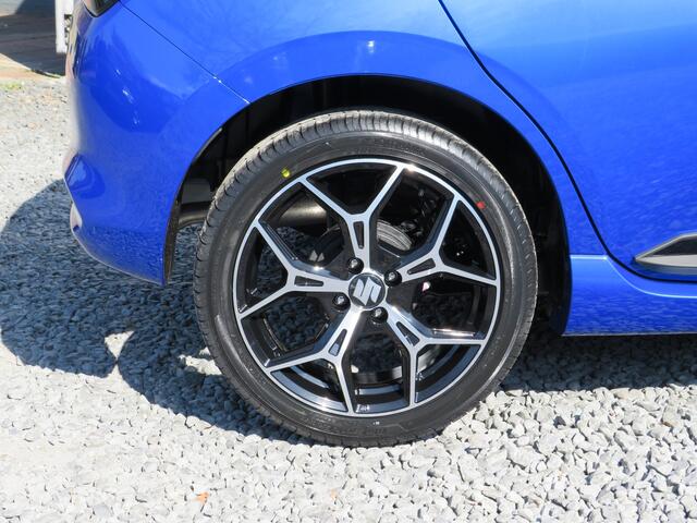 Suzuki SWIFT 1.2 Select Smart Hybrid, SPECIALE JUBILEUM EDITION!! 17 inch LM-Velgen, Stripingpakket en Shark Fin Antenne
