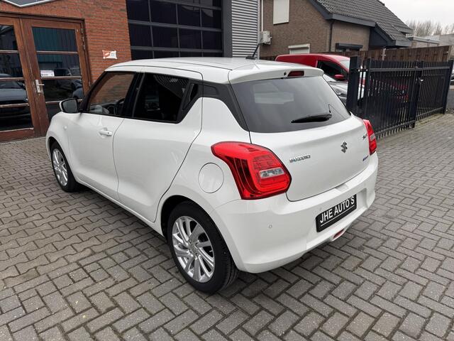 Suzuki SWIFT 1.2 Select Smart Hybrid | Camera | Carplay | Adapt. Cruise Control | Dodehoekdetectie | Stoelverwarming en meer!