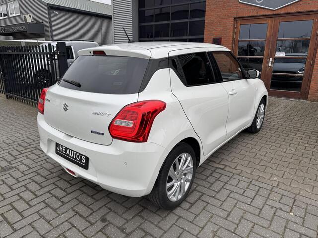 Suzuki SWIFT 1.2 Select Smart Hybrid | Camera | Carplay | Adapt. Cruise Control | Dodehoekdetectie | Stoelverwarming en meer!