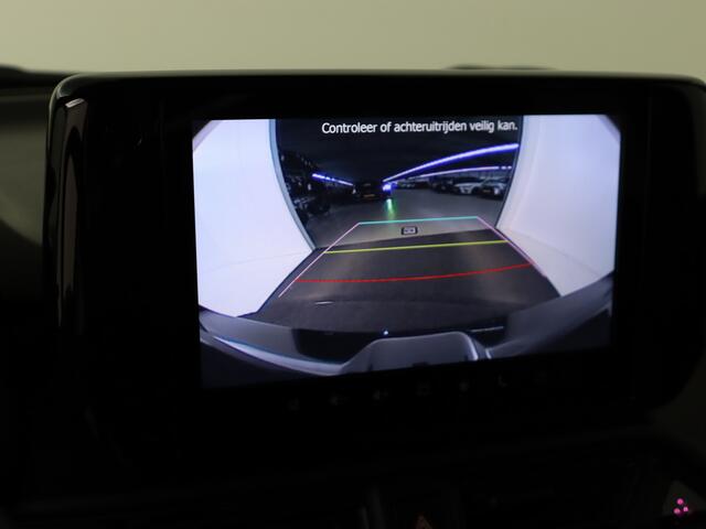 Suzuki SWIFT 1.2 Select Smart Hybrid | Camera | Navigatie | Parkeersensoren achter | Apple Carplay/Android Auto |