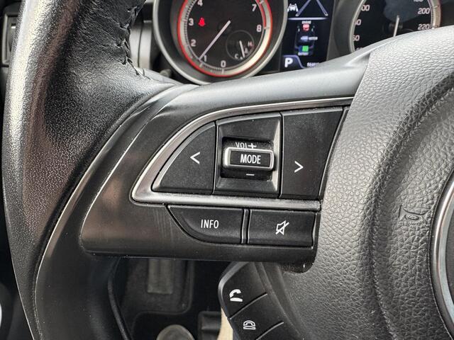 Suzuki SWIFT 1.2 Select Smart Hybrid | Camera | Carplay | Adapt. Cruise Control | Dodehoekdetectie | Stoelverwarming en meer!