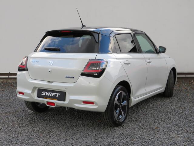 Suzuki SWIFT 1.2 Style Smart Hybrid, Automaat, Camera, Parkeersensoren, Draadloos Carplay