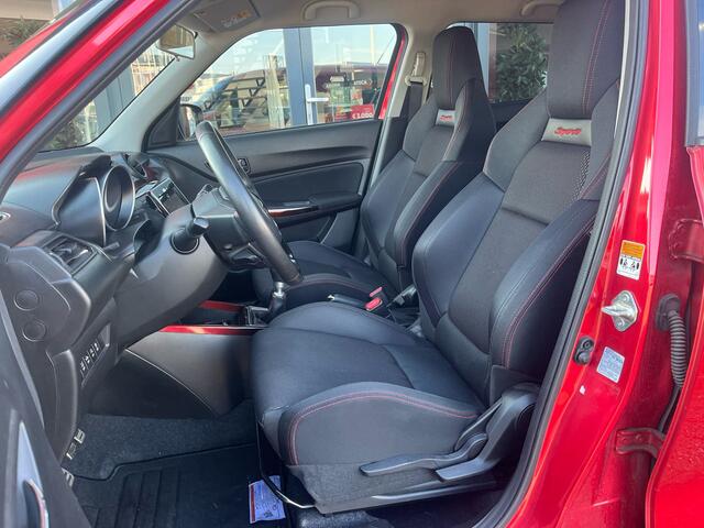 Suzuki SWIFT 1.4 Sport / Adaptive Cruise control / Lane assist / Navigatie /