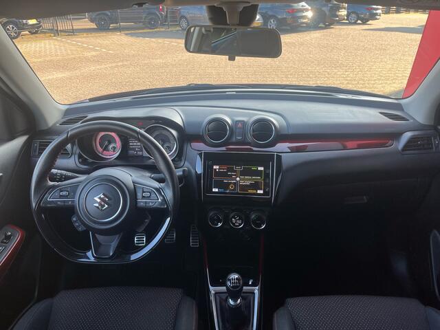 Suzuki SWIFT 1.4 Sport / Adaptive Cruise control / Lane assist / Navigatie /