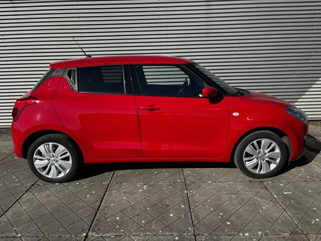 Suzuki SWIFT 1.2 Select Smart Hybrid | Apple Carplay & Andriod Auto | Camera