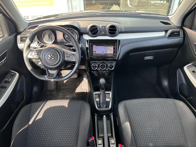 Suzuki SWIFT 1.0 Stijl Automaat | Navigatie | Climate controle |