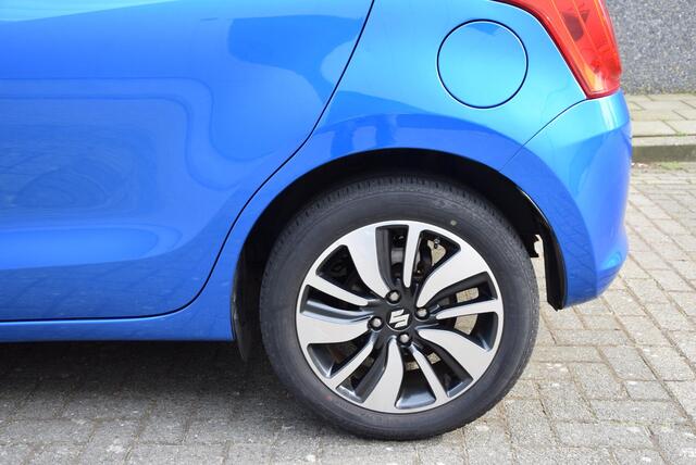 Suzuki SWIFT 1.2 Stijl Smart Hybrid | Climate control | Apple carplay/android | Stoelverwarming |