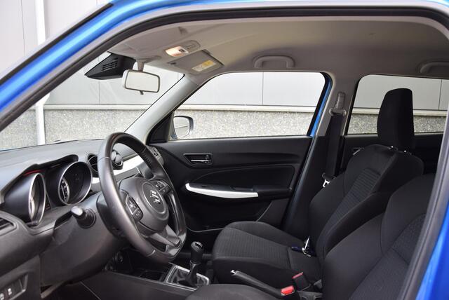 Suzuki SWIFT 1.2 Stijl Smart Hybrid | Climate control | Apple carplay/android | Stoelverwarming |