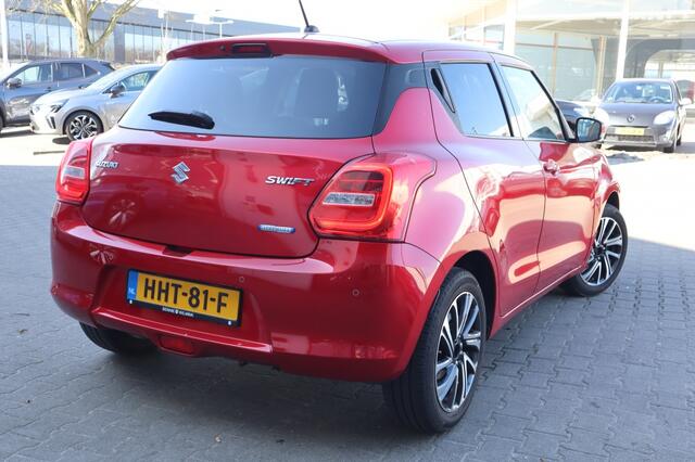 Suzuki SWIFT 1.2 Style Smart Hybrid AdaptiveCruise/Navi/Keyless