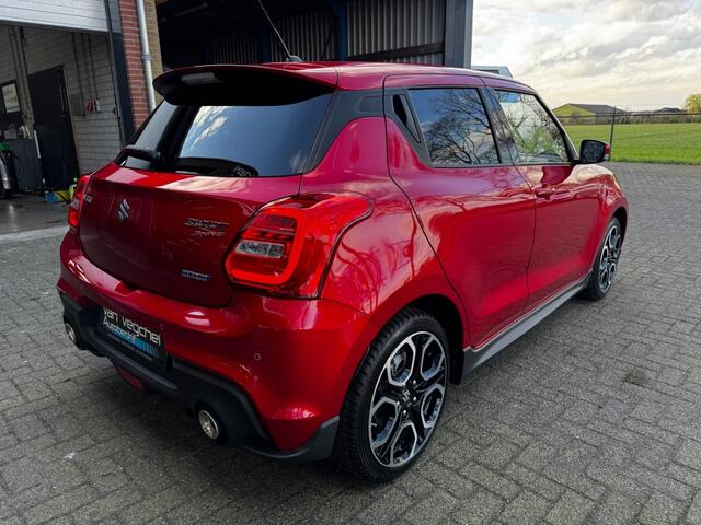 Suzuki SWIFT 1.4 SPORT SM.HYB. / ADAPTIVE CRUISE / LANE / LED / CAMERA /DAB