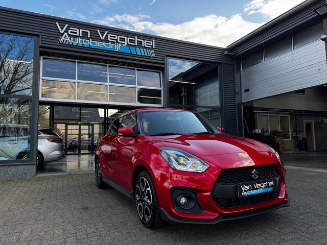 Suzuki SWIFT 1.4 SPORT SM.HYB. / ADAPTIVE CRUISE / LANE / LED / CAMERA /DAB