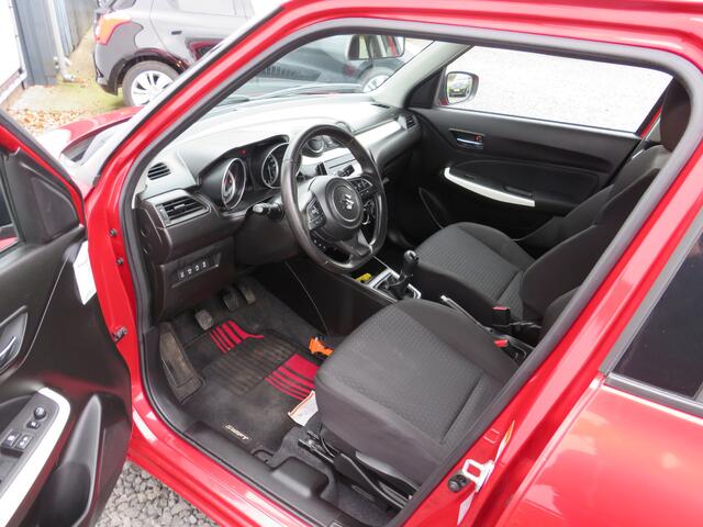 Suzuki SWIFT 1.2 Stijl Smart Hybrid, Style, Camera, Navigatie, Keyless, Cruise en Climate Control