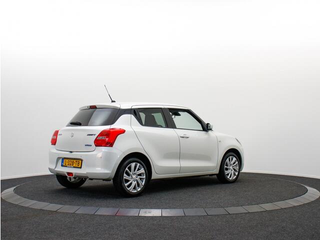 Suzuki SWIFT 1.2 Stijl Smart Hybrid | All-seasons | Navi by App