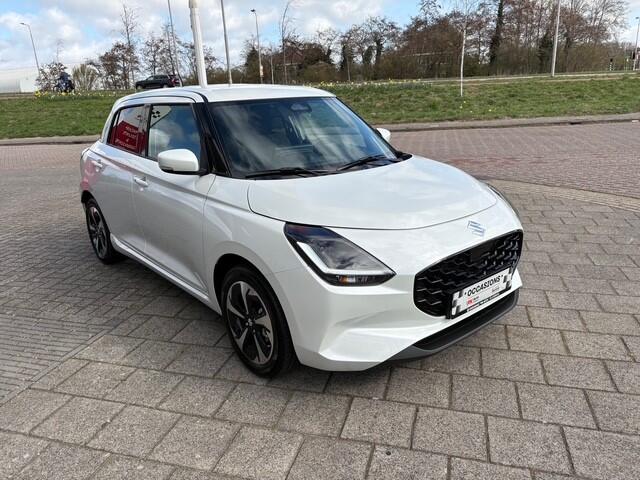 Suzuki SWIFT 1.2 Style Smart Hybrid | Navi | Cruise | 16 km Nieuwe Auto