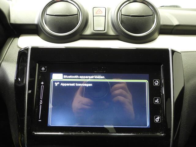 Suzuki SWIFT 1.2i Select NAVI/CAMERA/AIRCO/16"LMV!