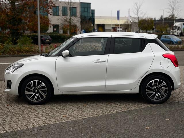 Suzuki SWIFT 1.2 STYLE SMART HYBR. KEYLESS ECC CAMERA NAVI ADD. CRUISE