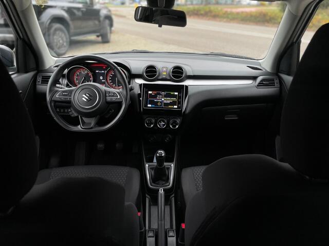 Suzuki SWIFT 1.2 STYLE SMART HYBR. KEYLESS ECC CAMERA NAVI ADD. CRUISE