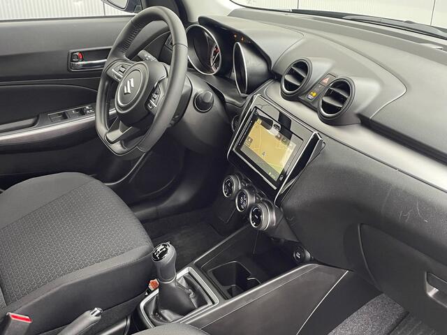 Suzuki SWIFT 1.2 Style Smart Hybrid Navigatie, Climate Control, Cruise Control, 16"Lm, Keyless Entry, Achteruitrijcamera