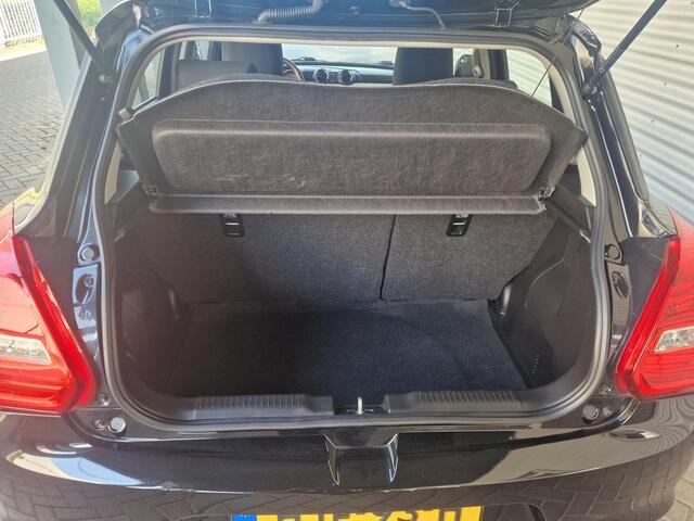 Suzuki SWIFT 1.2 Comfort Smart Hybrid