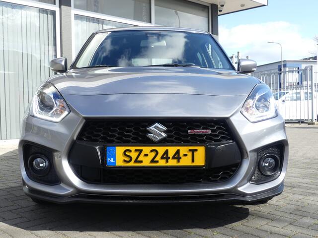 Suzuki SWIFT 1.4 Sport 141PK, Orig. NL Auto, Android Auto, Carplay, Achteruitrij Camera, Navigatie, Climate Control,