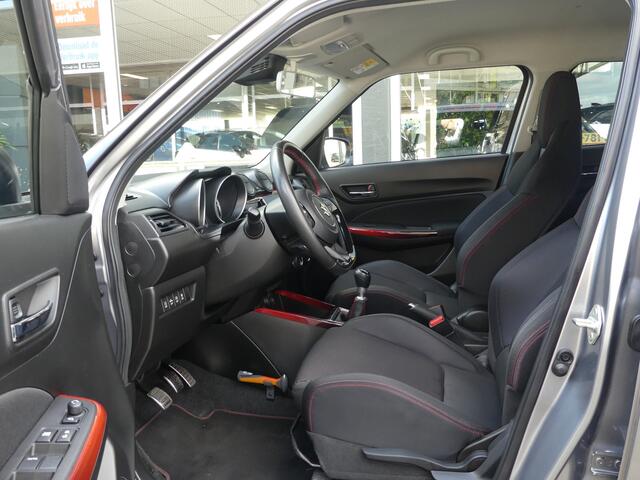 Suzuki SWIFT 1.4 Sport 141PK, Orig. NL Auto, Android Auto, Carplay, Achteruitrij Camera, Navigatie, Climate Control,