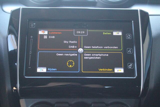 Suzuki SWIFT 1.2 Style Smart Hybrid
