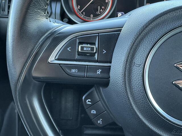 Suzuki SWIFT 1.2 Select Smart Hybrid | Camera | Carplay | Adapt. Cruise Control | Dodehoekdetectie | Stoelverwarming en meer!