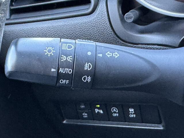 Suzuki SWIFT 1.2 Select Smart Hybrid | Camera | Carplay | Adapt. Cruise Control | Dodehoekdetectie | Stoelverwarming en meer!