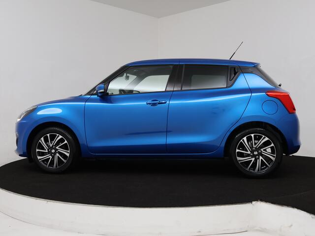 Suzuki SWIFT 1.2 Style Smart Hybrid | Automaat | Apple Carplay / Android Auto (Navigatie) | Cruise control | Climate control | Navigatie | Keyless entry