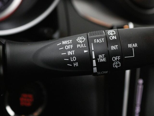 Suzuki SWIFT 1.2 Style Smart Hybrid | Automaat | Apple Carplay / Android Auto (Navigatie) | Cruise control | Climate control | Navigatie | Keyless entry