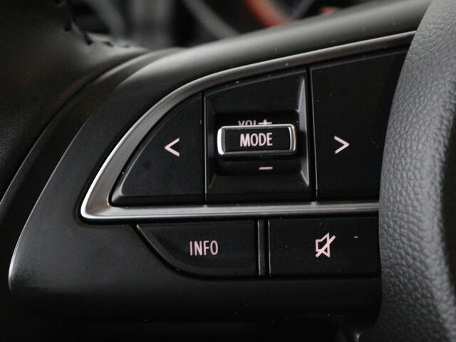 Suzuki SWIFT 1.2 Style Smart Hybrid | Automaat | Apple Carplay / Android Auto (Navigatie) | Cruise control | Climate control | Navigatie | Keyless entry