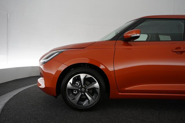 Suzuki SWIFT 1.2 Style Smart Hybrid