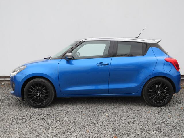 Suzuki SWIFT 1.0 Stijl Smart Hybrid Turbo, Trekhaak, 17 inch, Achteruitrijcamera, Carplay en Dealer onderhouden!