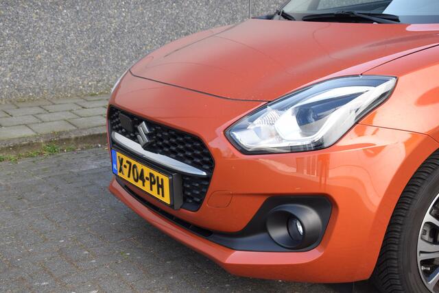 Suzuki SWIFT 1.2 Style Smart Hybrid | Apple carplay/android | Elektrisch inklapbare spiegels | Stoelverwarming |