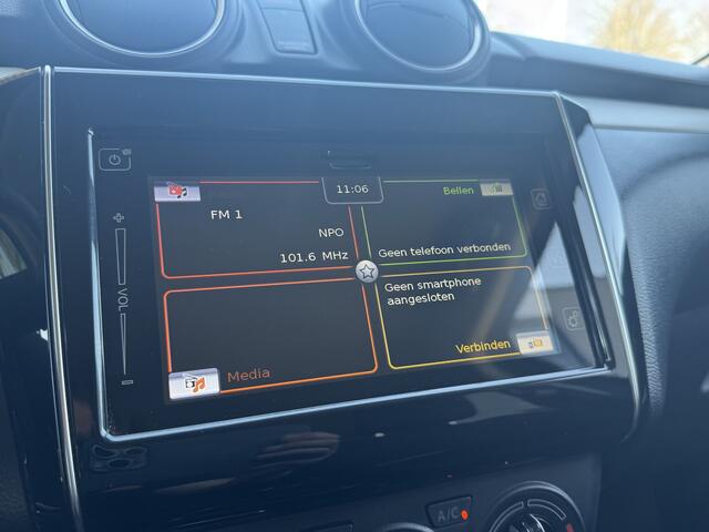 Suzuki SWIFT 1.2 Select Smart Hybrid 90pk | Airco | Achteruitrijcamera | Stoelverwarming | Apple Carplay/Android Auto |
